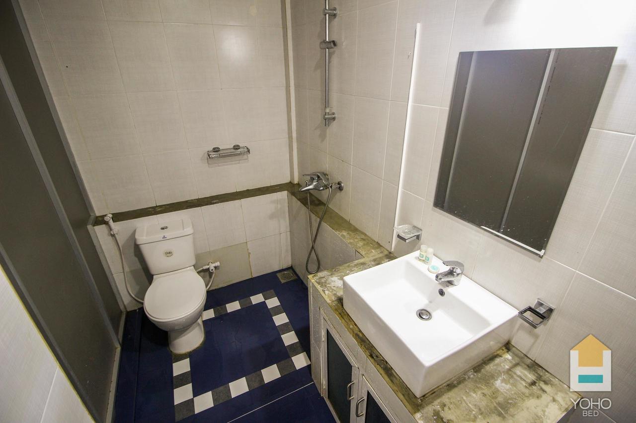Yoho Solid Borella Hotel 2*